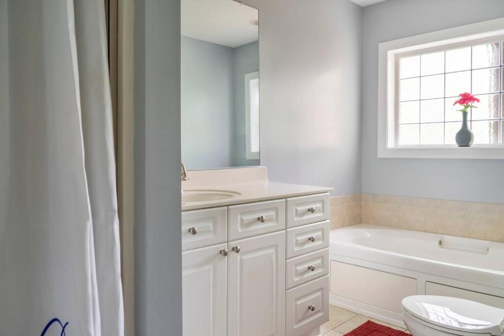 Private Room Balcony And Bathroom In Charleston Eksteriør bilde